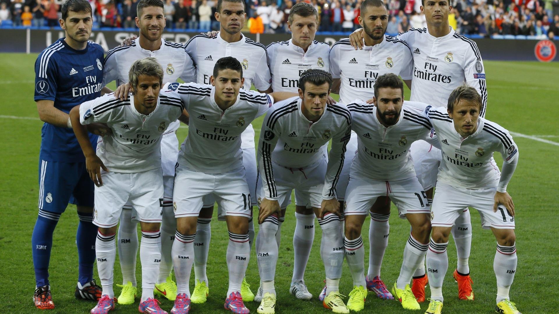 中国足球国家队积极探索新型战术打法，中国足球战术风格